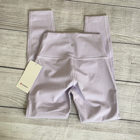 NWT LULULEMON LAVENDER WUNDER UNDER LEGGINGS 25" 4 - Picture 4 of 10